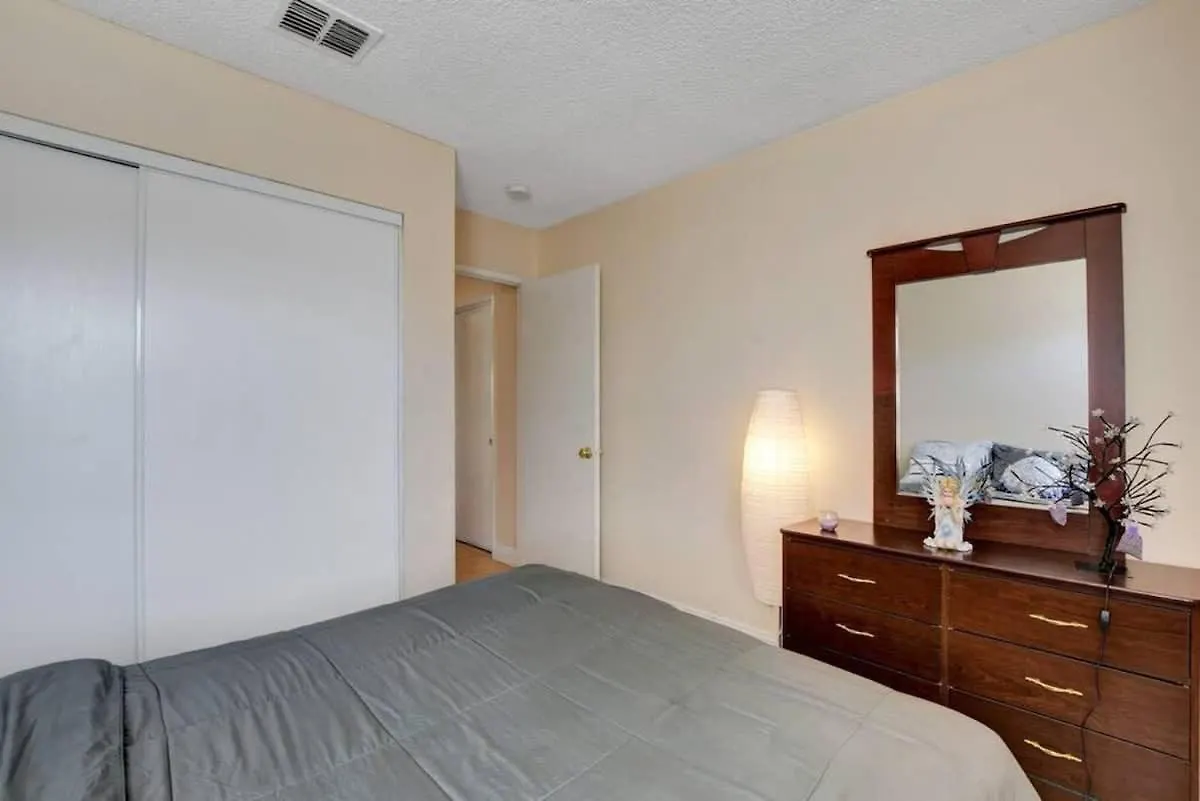 Family-Friendly Home Close To The Strip ラスベガス 0*,