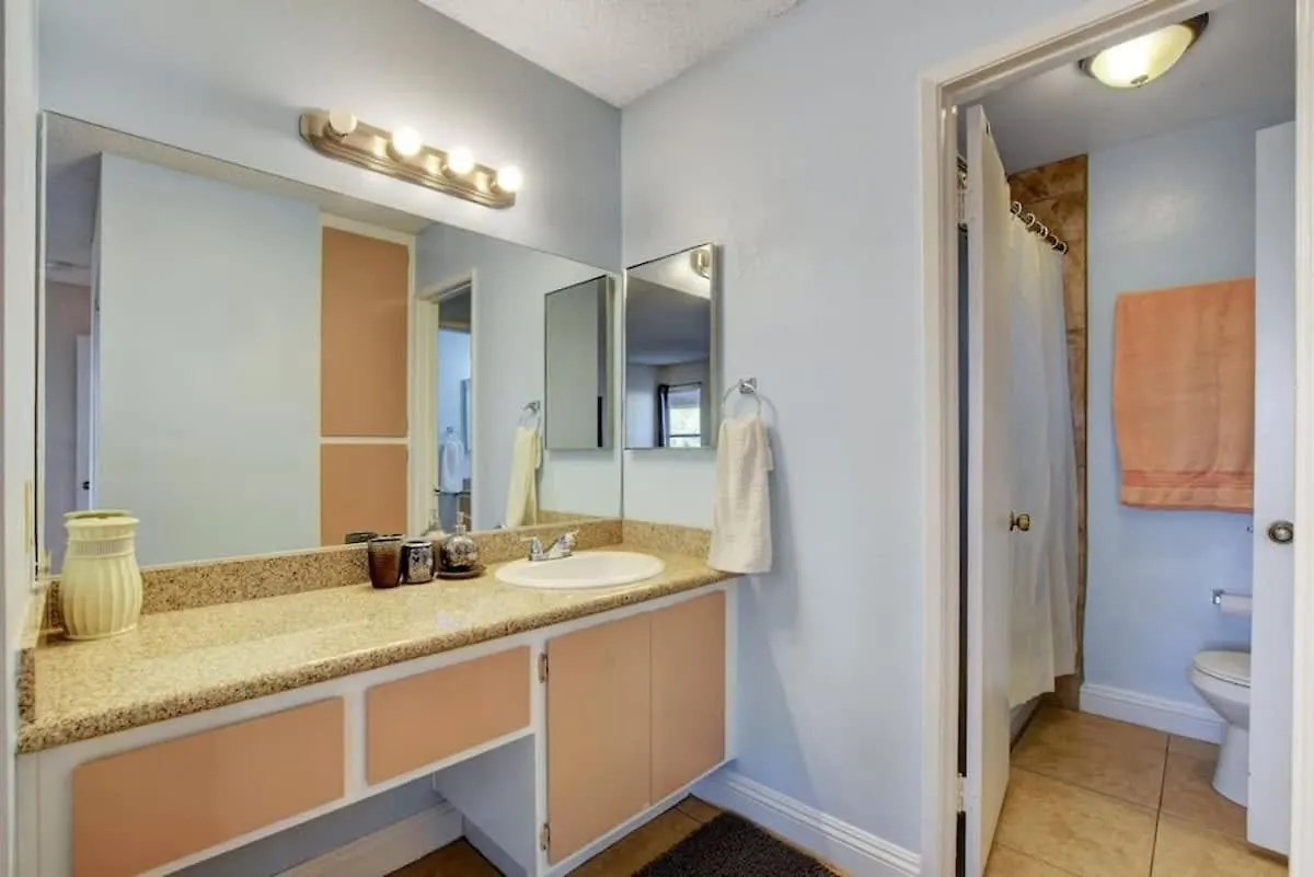 Family-Friendly Home Close To The Strip ラスベガス 0*,